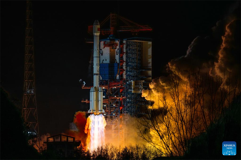 China transportiert Testsatelliten für orbitale Betankung erfolgreich ins All